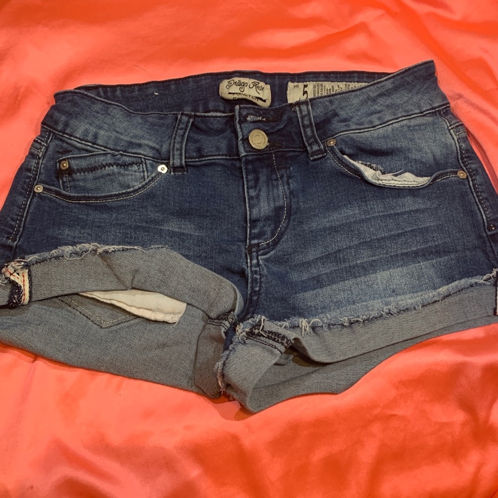 short dark blue shorts